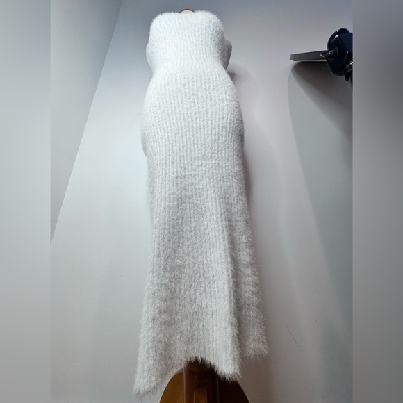 3/$15 Festive & Fur Party Midi dress- XL - Picture 9 of 12